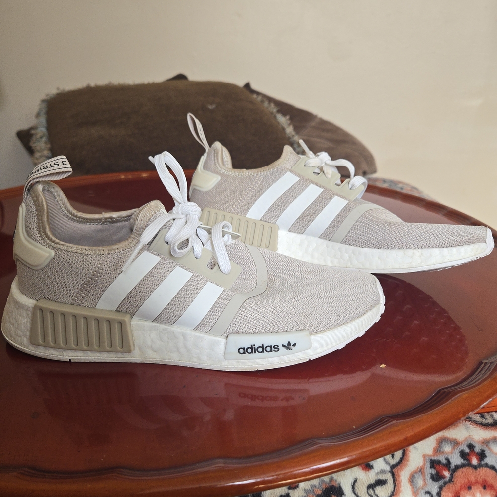 Adidas NMD R1 Wonder Beige White Women 6.5 Mens 4.5 Sneakers Shoes - Picture 2 of 16